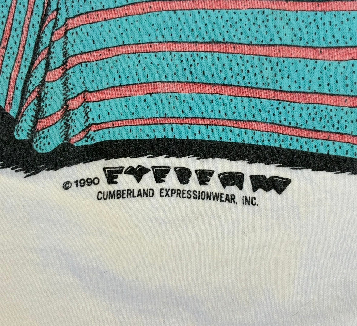 Chicken and egg T-shirt size xl
