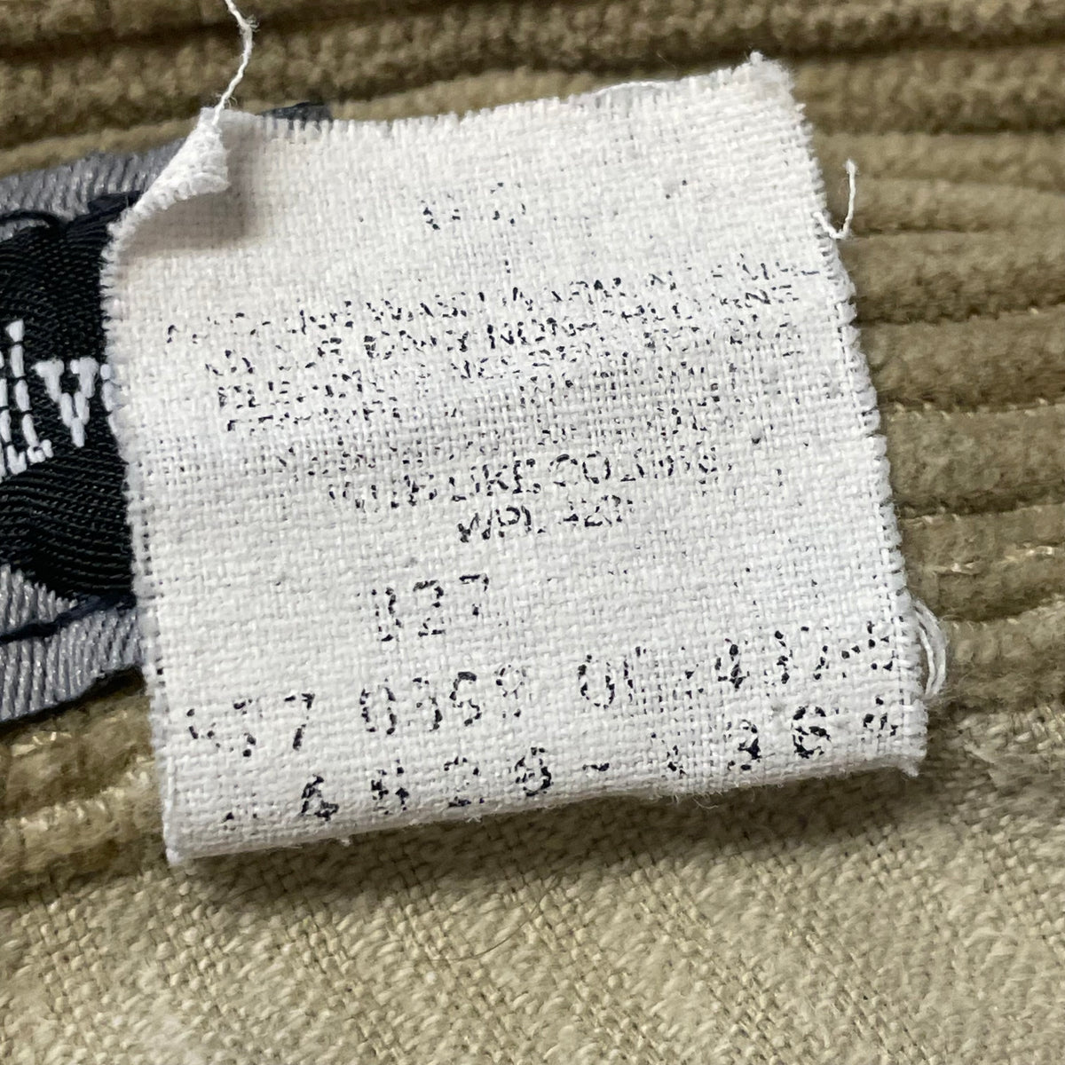 90’s Levi’s SilverTab ‘Straight+Loose’ Corduroy Pants