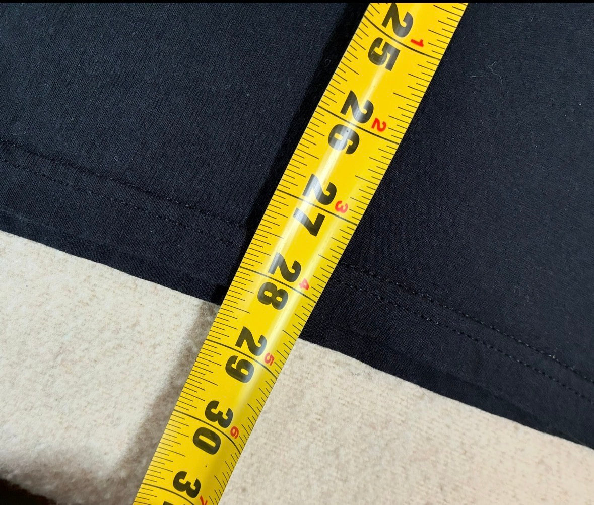 Salad finger tee size large