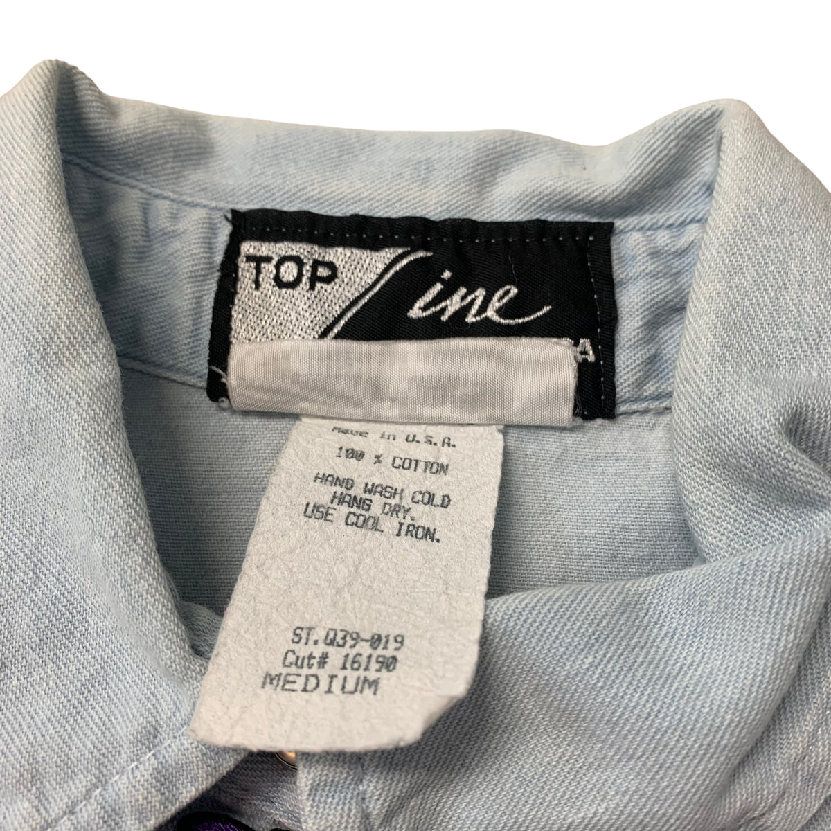 90’s Looney Tunes Sleeveless Buttoned Shirt