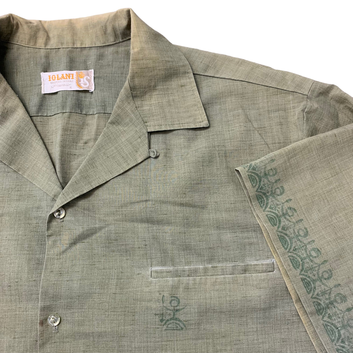 60’s ‘Iolani’ Hawaiian Loop Collar Shirt