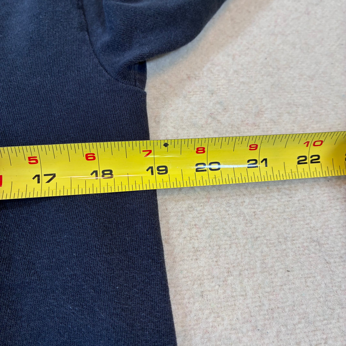 Midget on midget crime size m