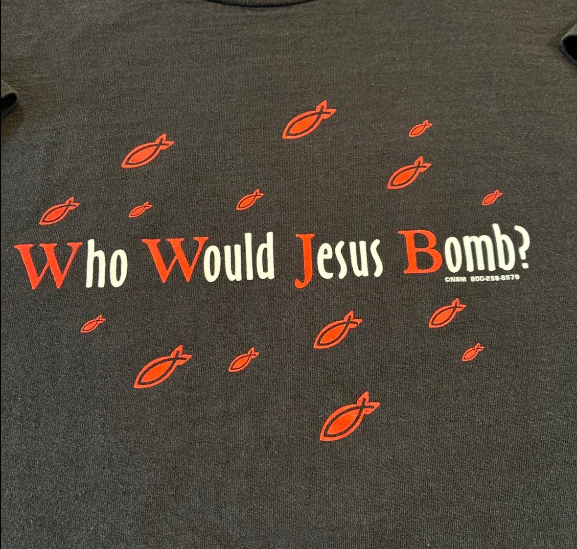 Who Would Jesus Bomb T-shirt size large