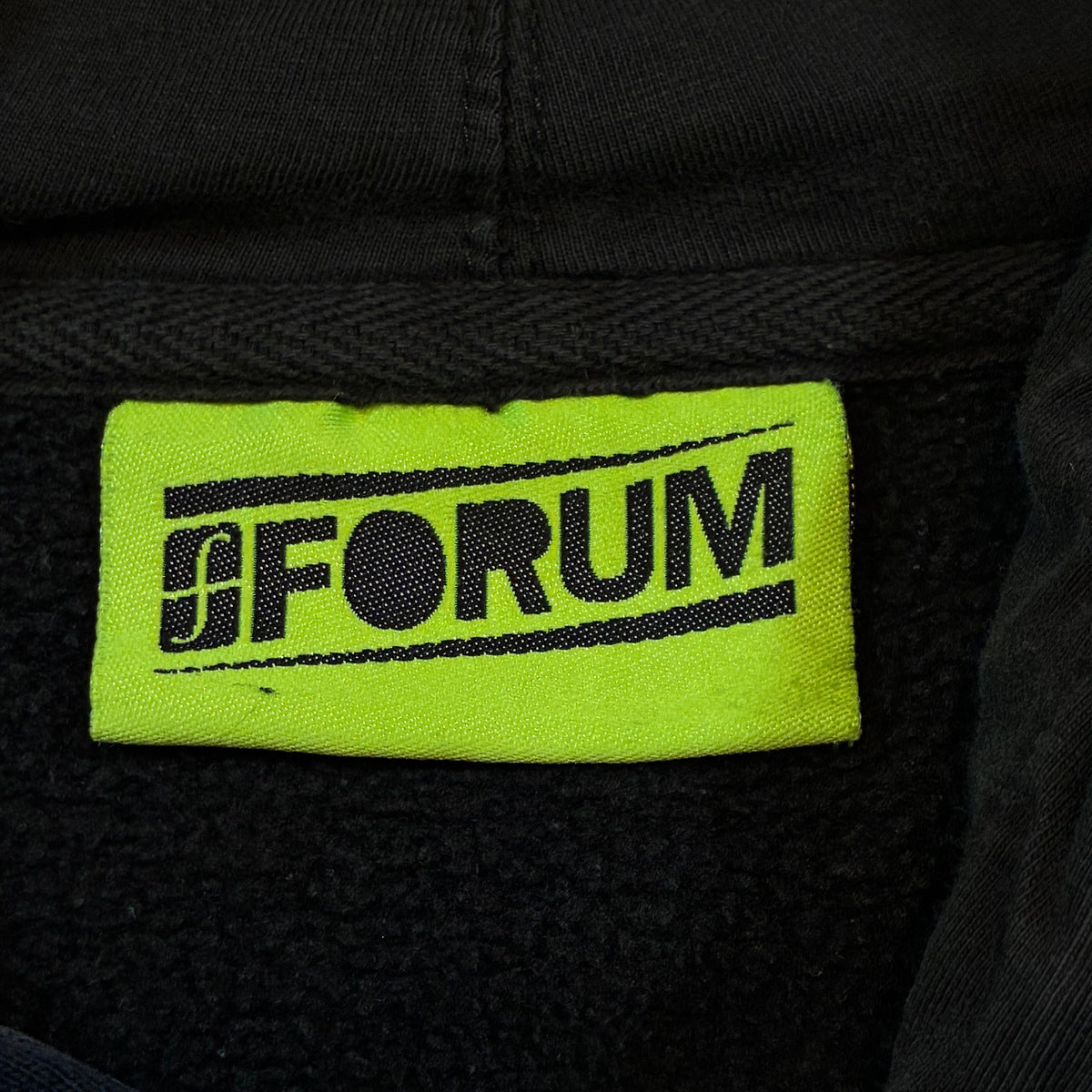 Form snowboards  hoodie size xl