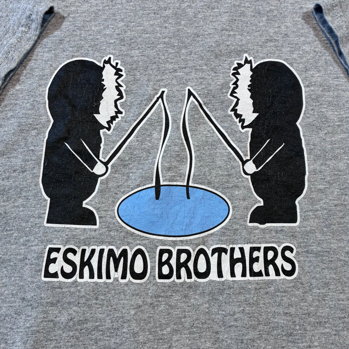 Eskimo Brothers T-shirt ￼size large