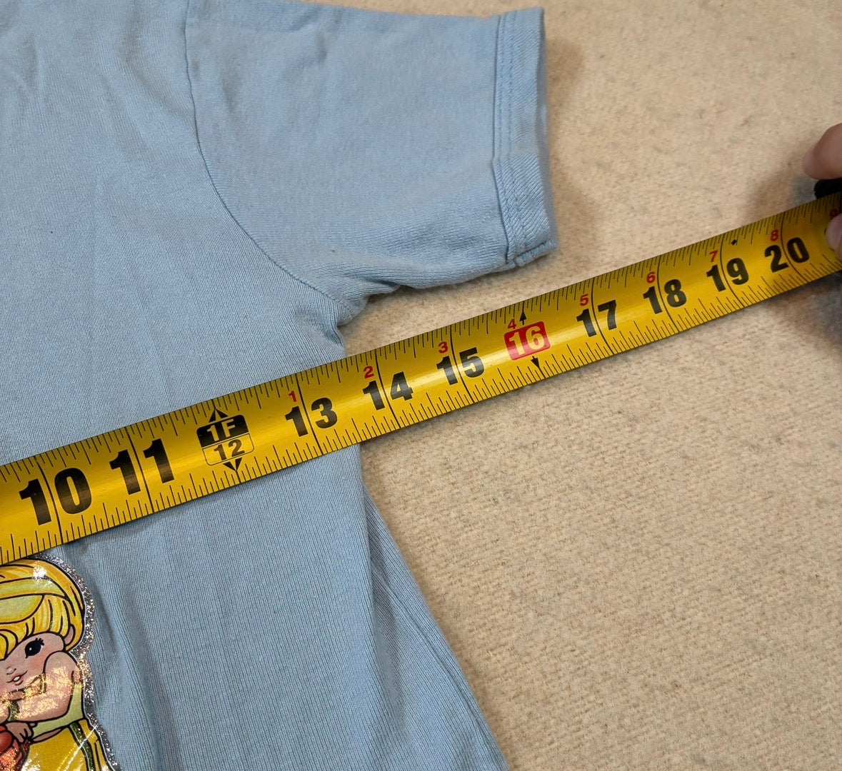 Women’s T-shirt size small