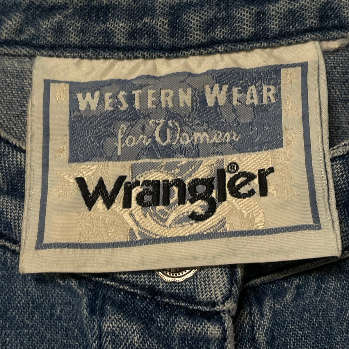 90’s Wrangler ‘Western Wear for Women’ Denim Shirt
