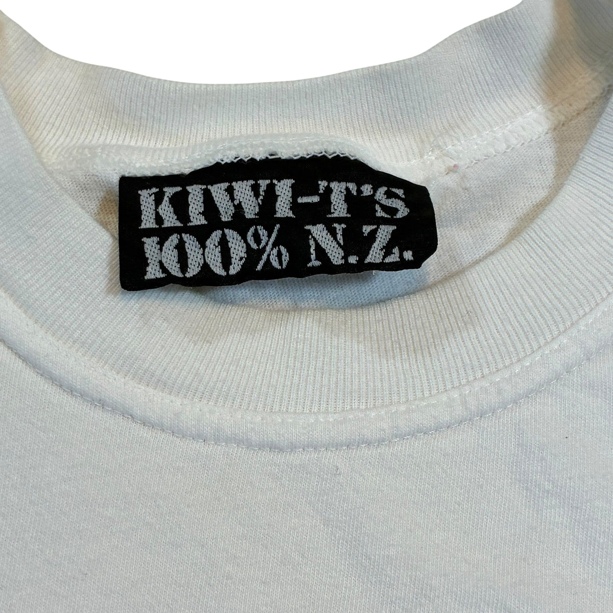 Kiwi Funny bird tee size large