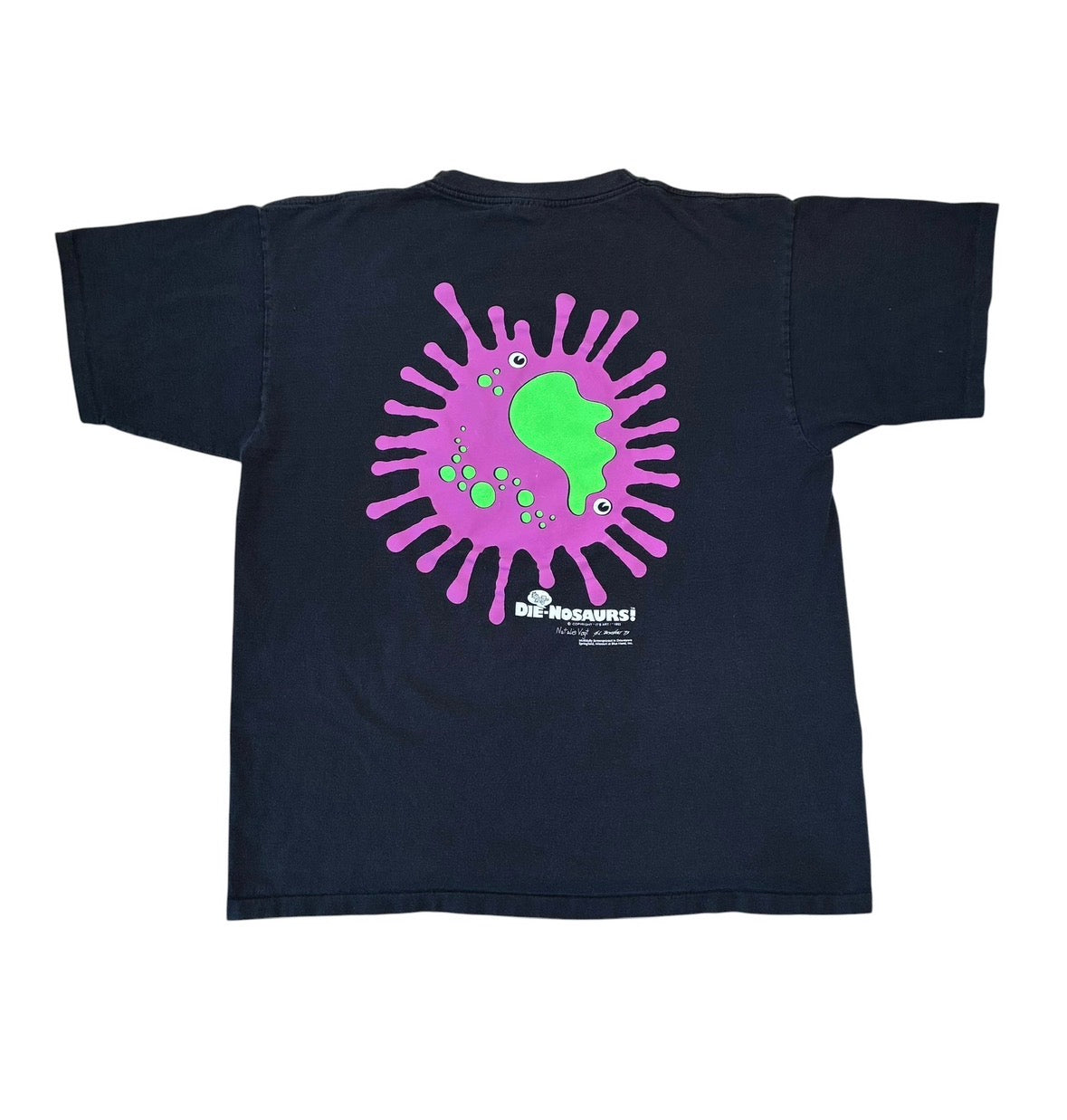 Purple dinosaur must die Barney T-shirt, size XL ￼