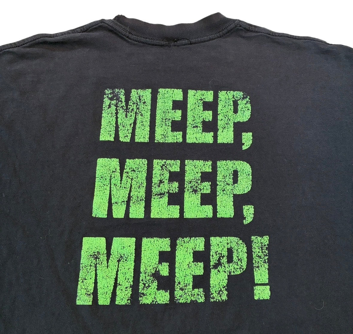 Weezer band T-shirt size xl