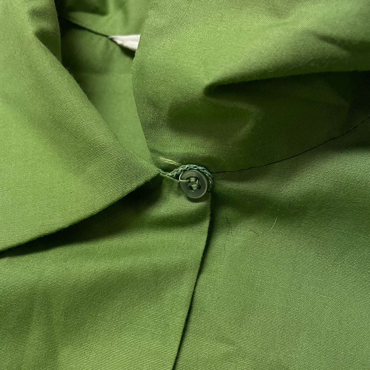 60’s ‘Lady Manhattan’ Women’s Loop Collar Shirt Green