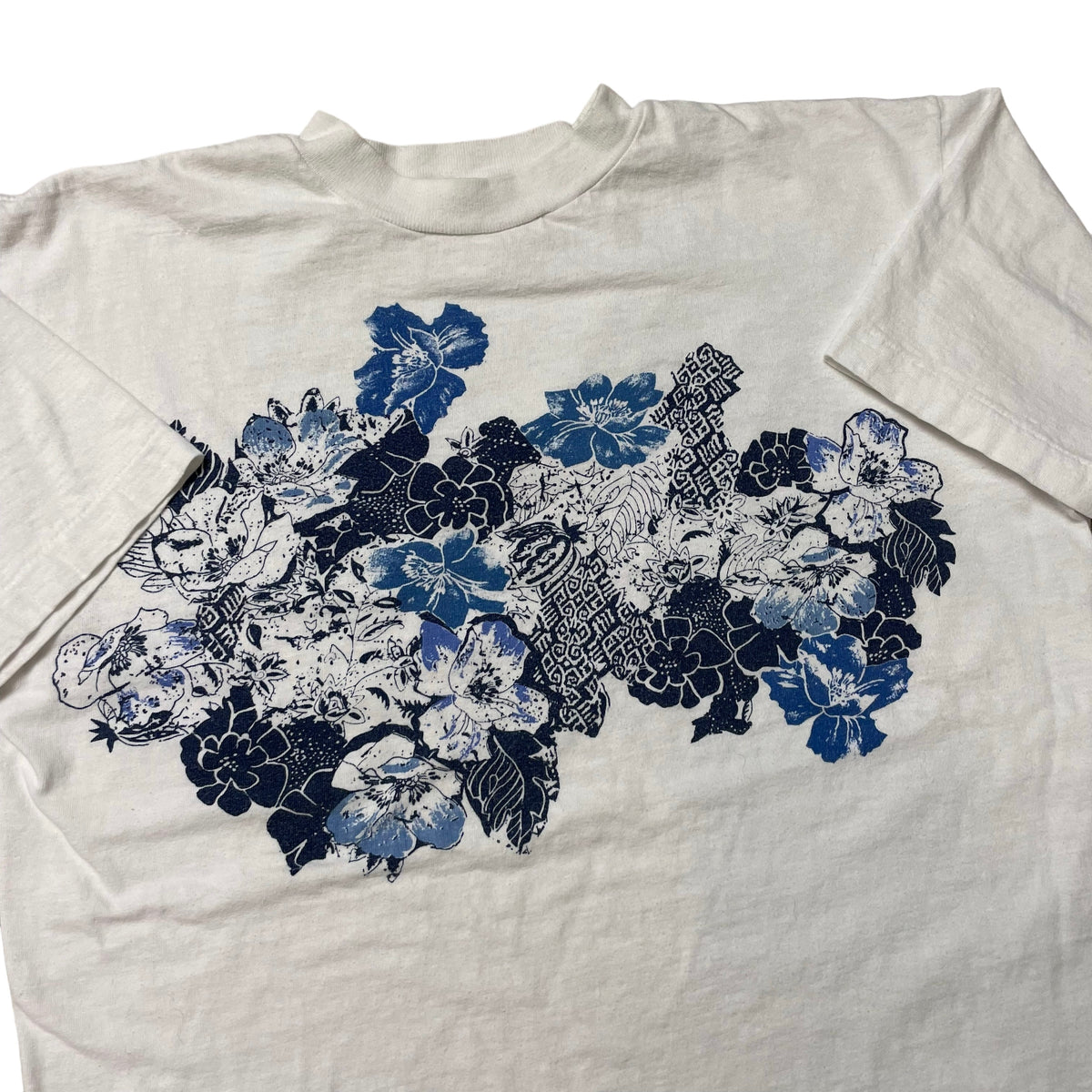 80’s Flower Printed T-Shirt