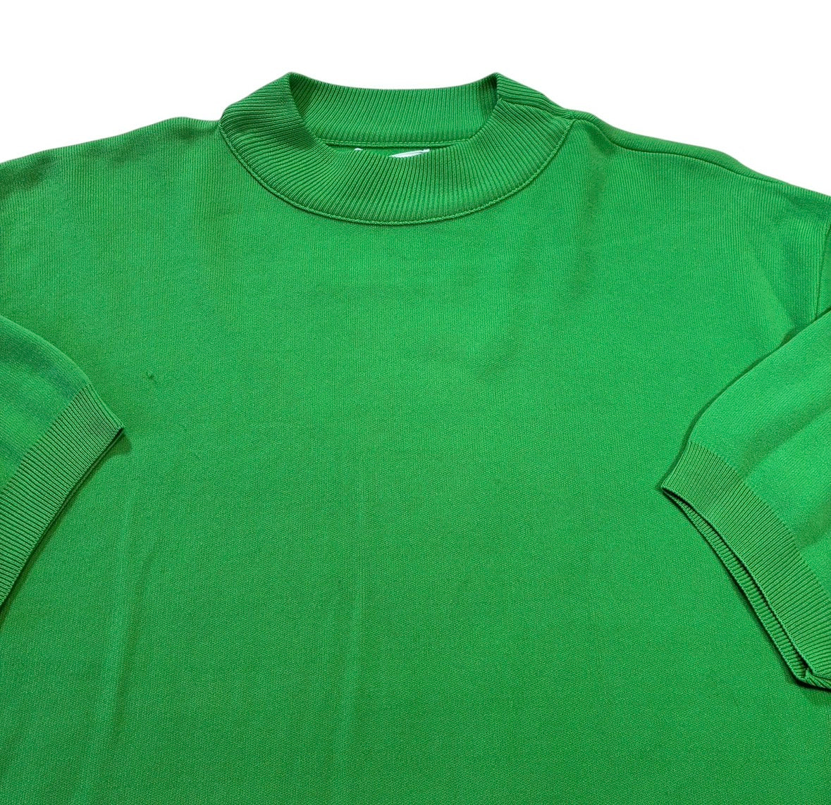 Green short sleeve sweatshirt, size large