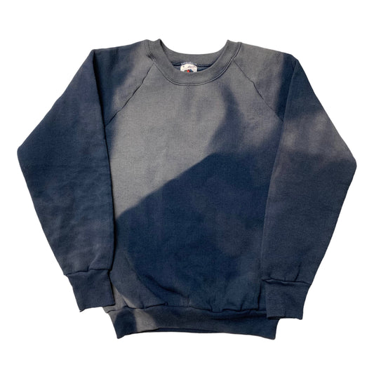 80’s/90’s Fruit of the Loom Faded Raglan Sweatshirt