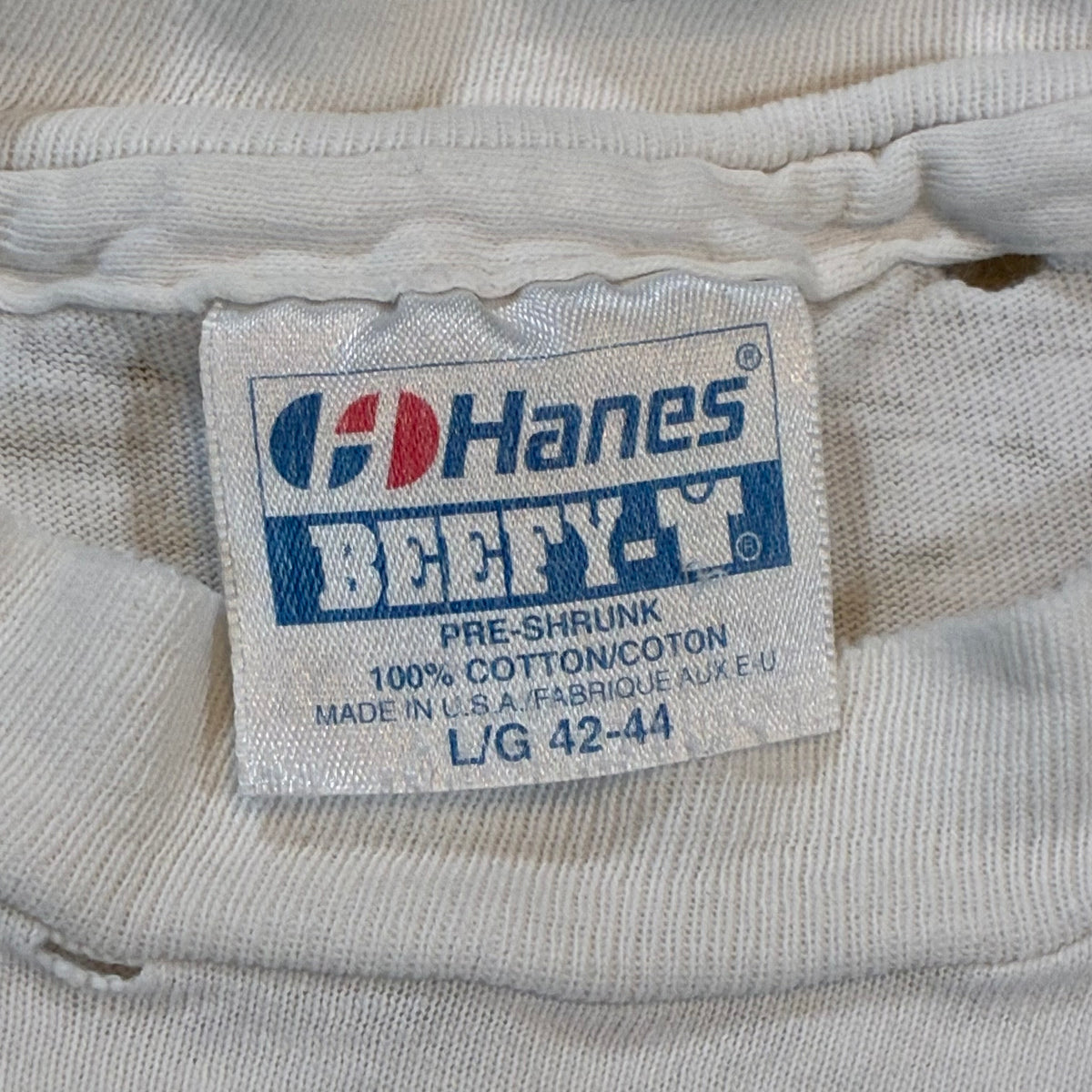 Skiing tee size large