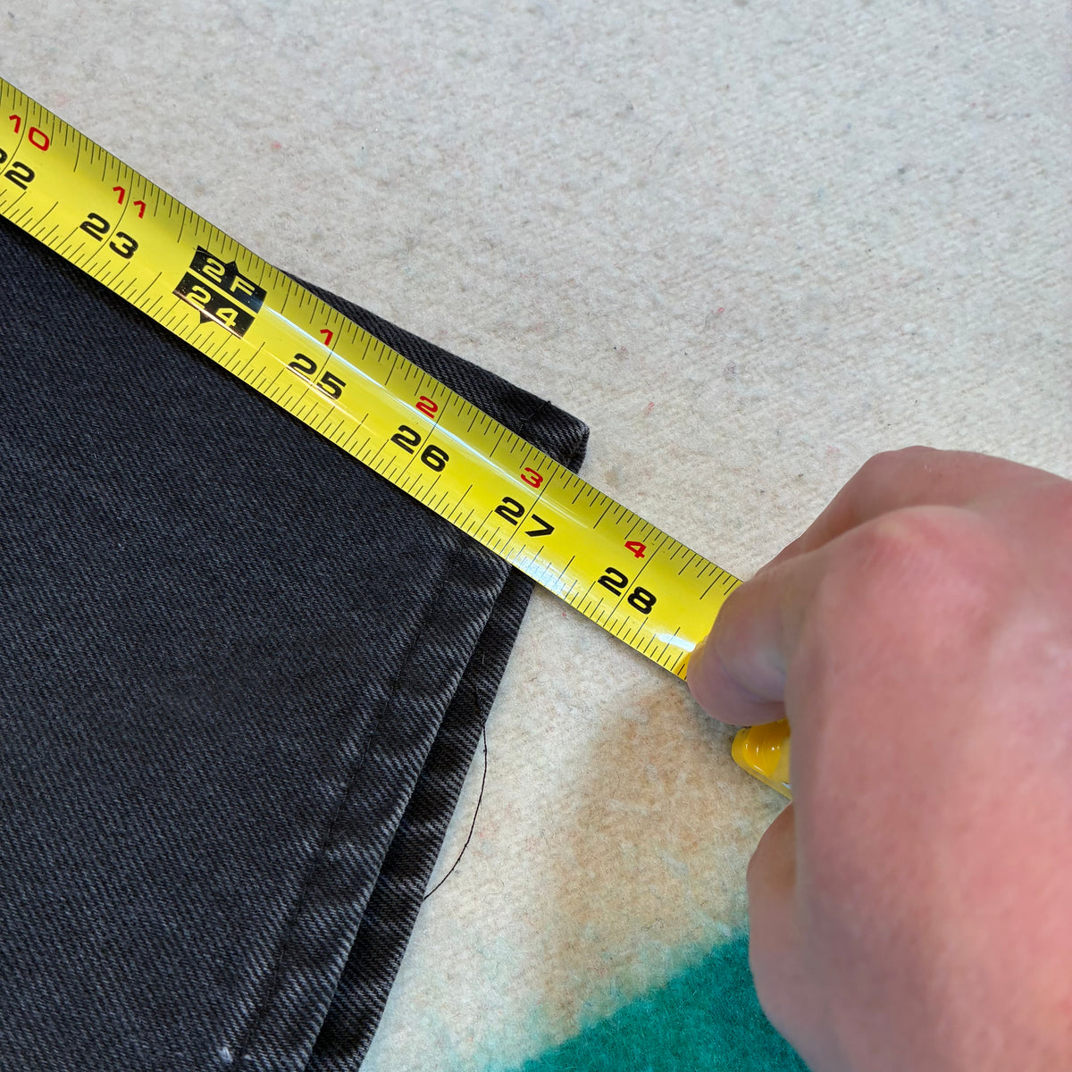 Key pants see measurements for sizing ￼