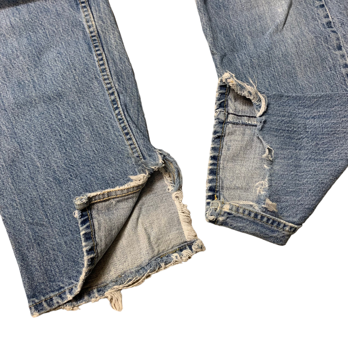 90’s Levi’s SilverTab Guys Fit Distressed Jeans
