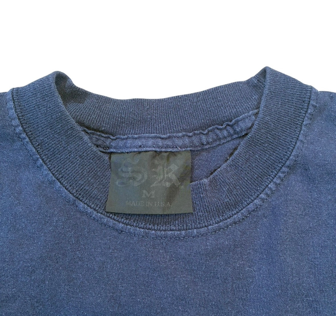 Serial killer weed t-shirt size medium