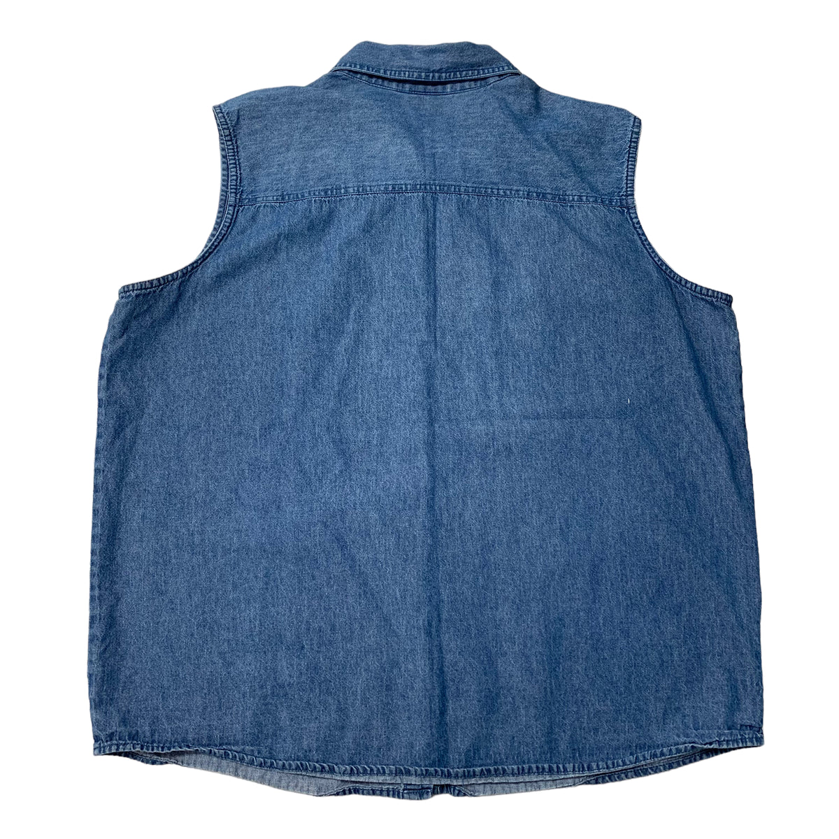 00’s Looney Tunes ‘2 Hot 4 What You Got’ Sleeveless buttoned shirt