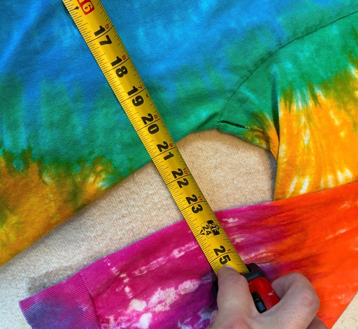Tye dye T-shirt, size XL ￼