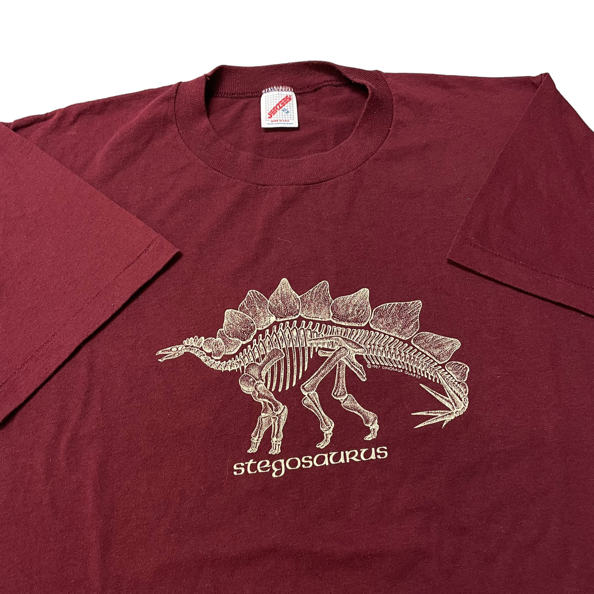 80’s/90’s ‘Stegosaurus’ Dinosaur Skeleton/fossil T-Shirt