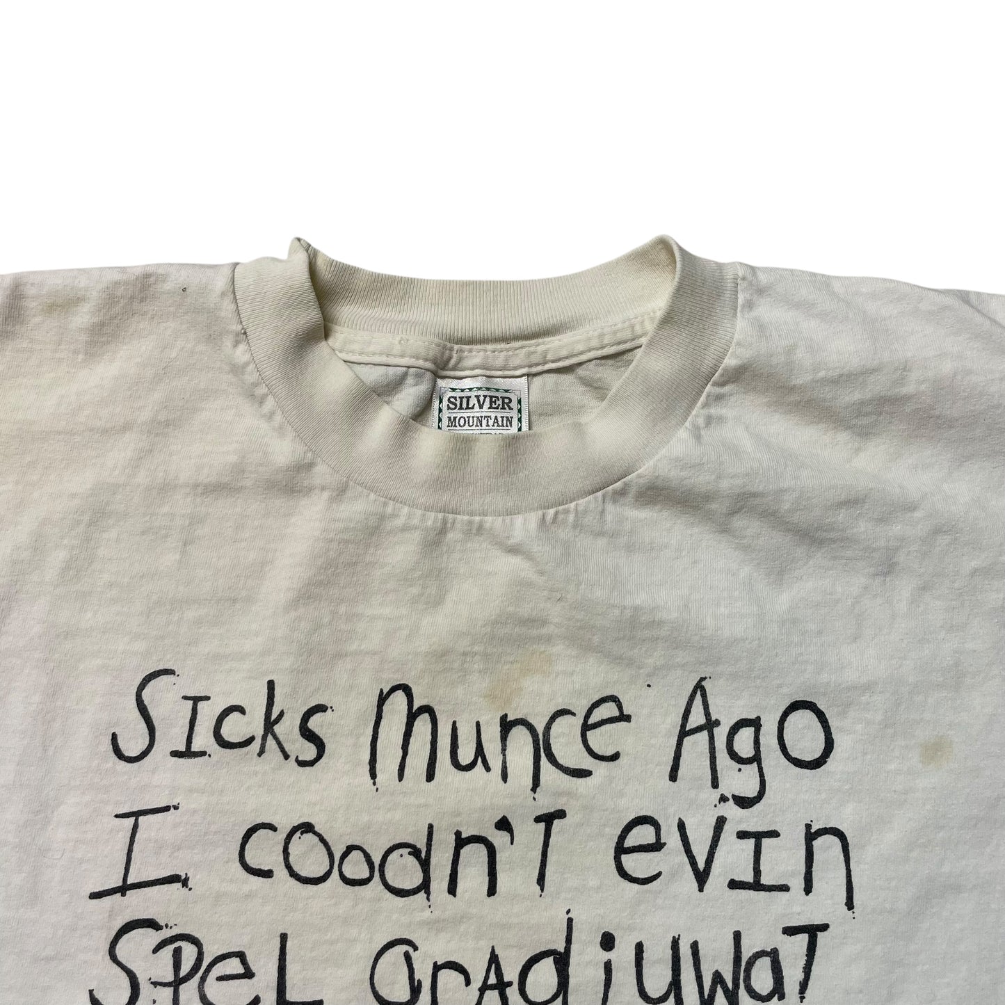 90’s ‘Coodn’t Evin Spel Gradiuwat’ T-Shirt