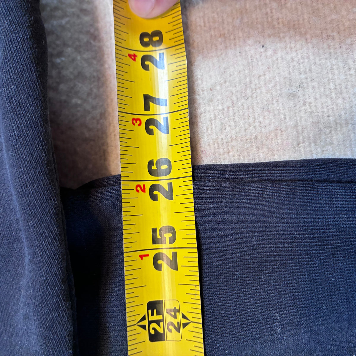 Form snowboards  hoodie size xl