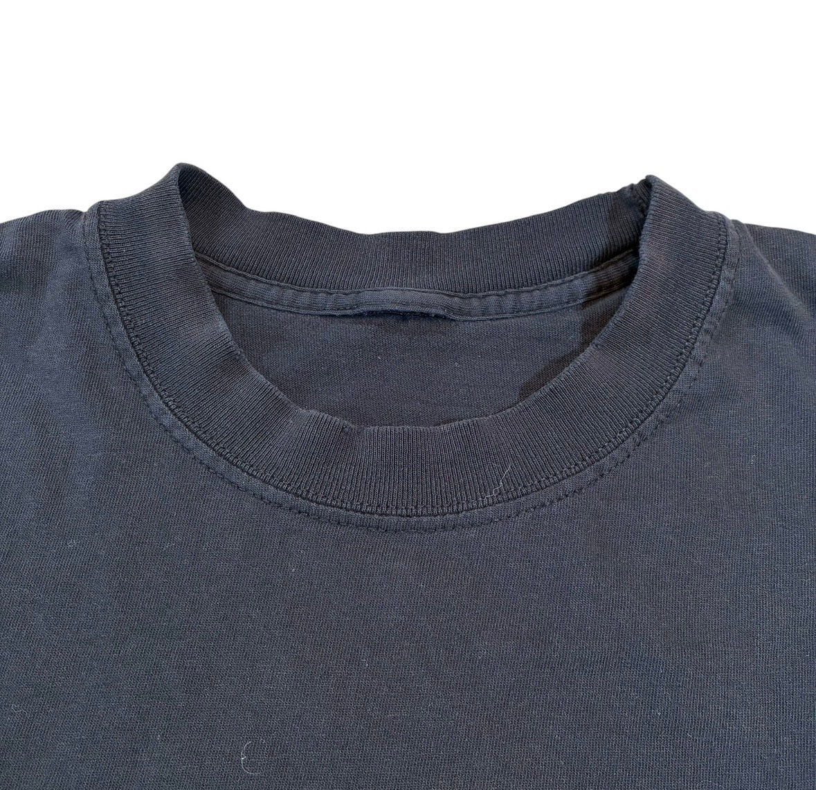 Weezer band T-shirt size xl