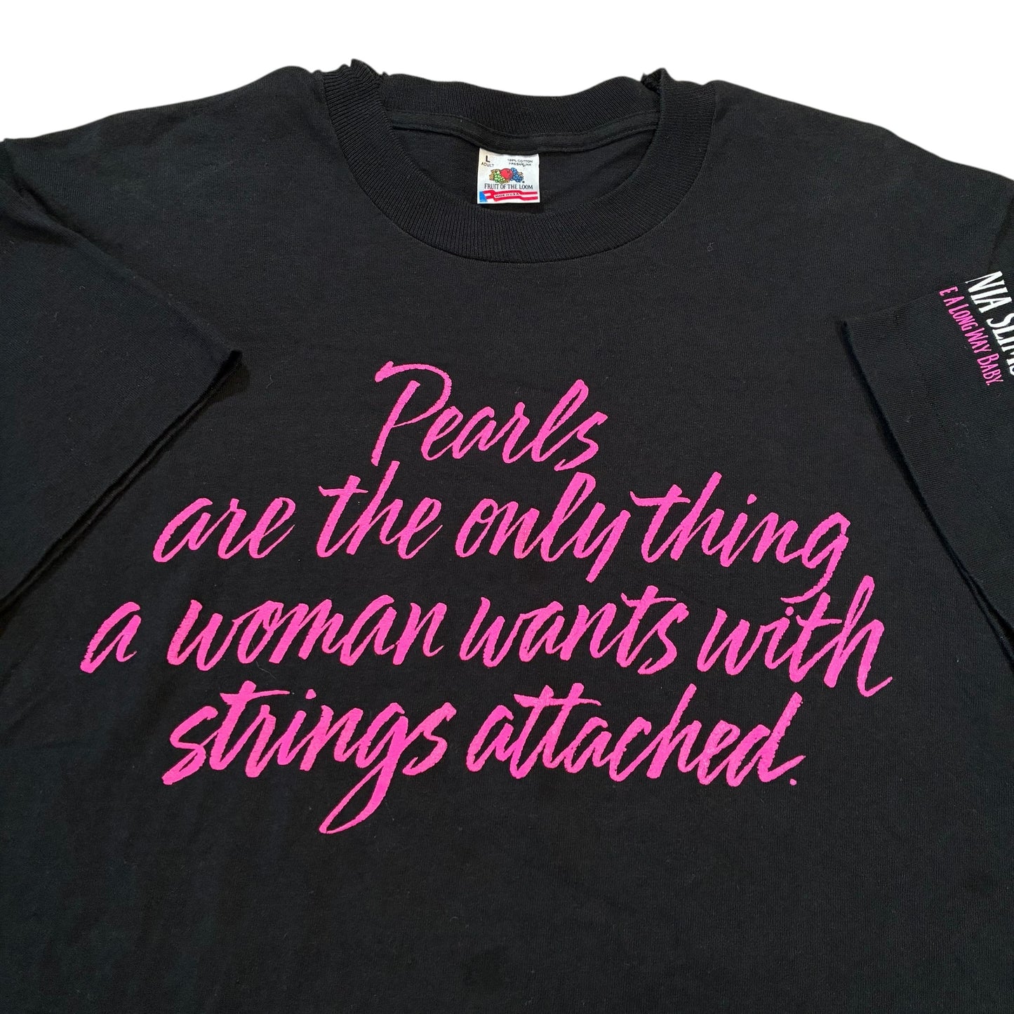 Vintage Virginia Slims ‘Pearls’ T-Shirt Size Large