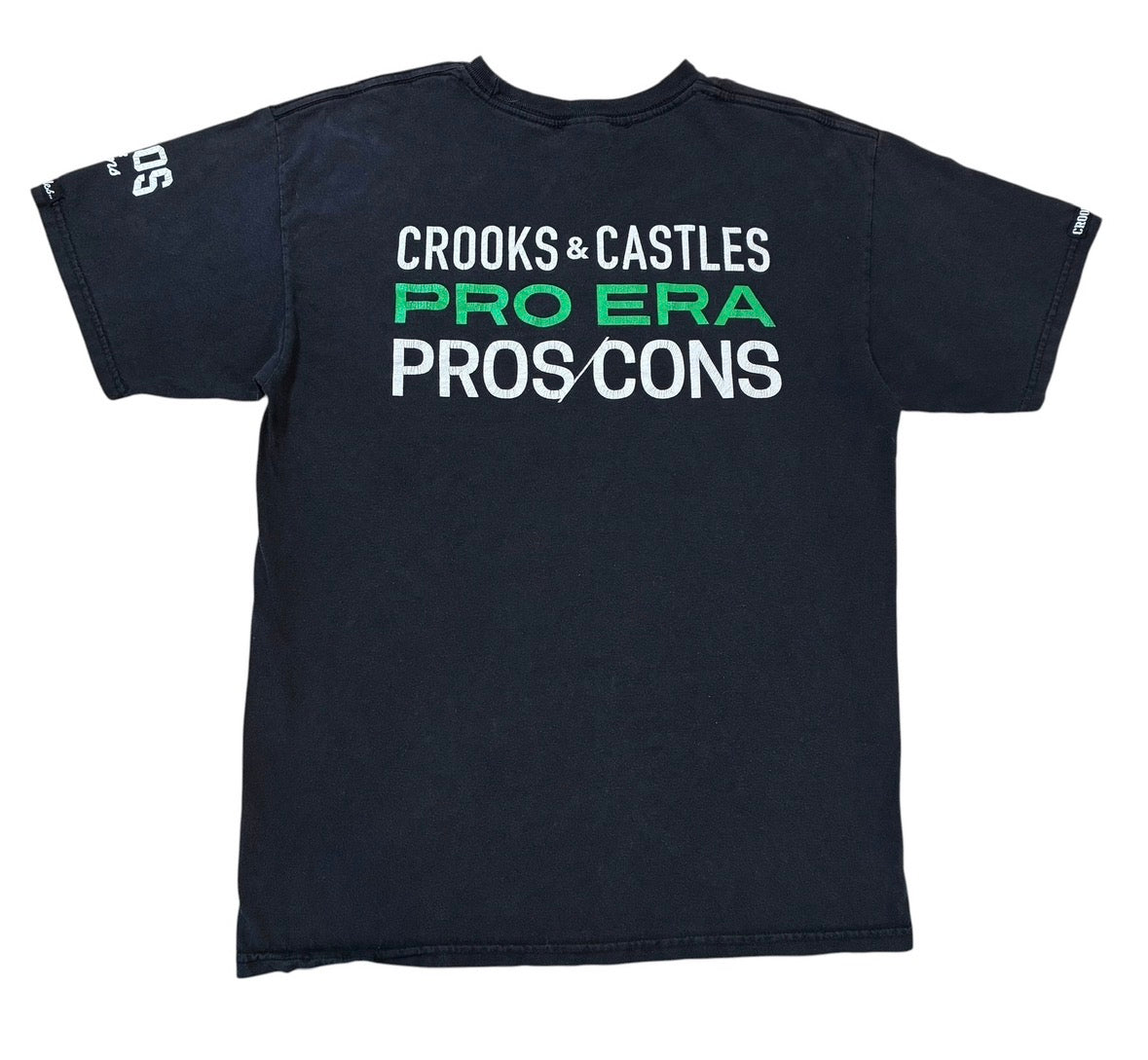Pro era Crooks & Castles t-shirt, size medium