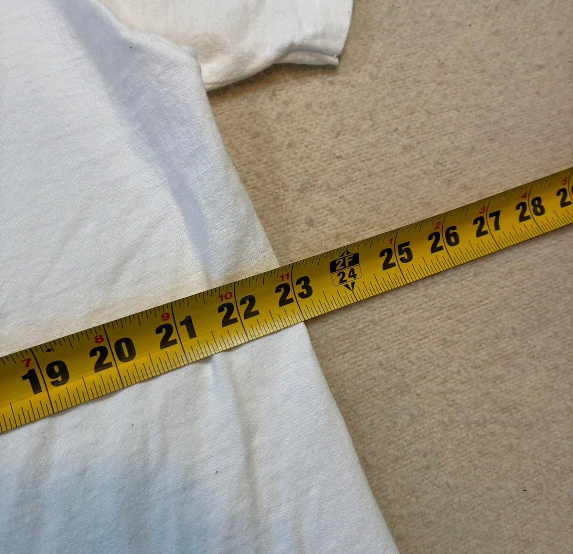 Chicken and egg T-shirt size xl