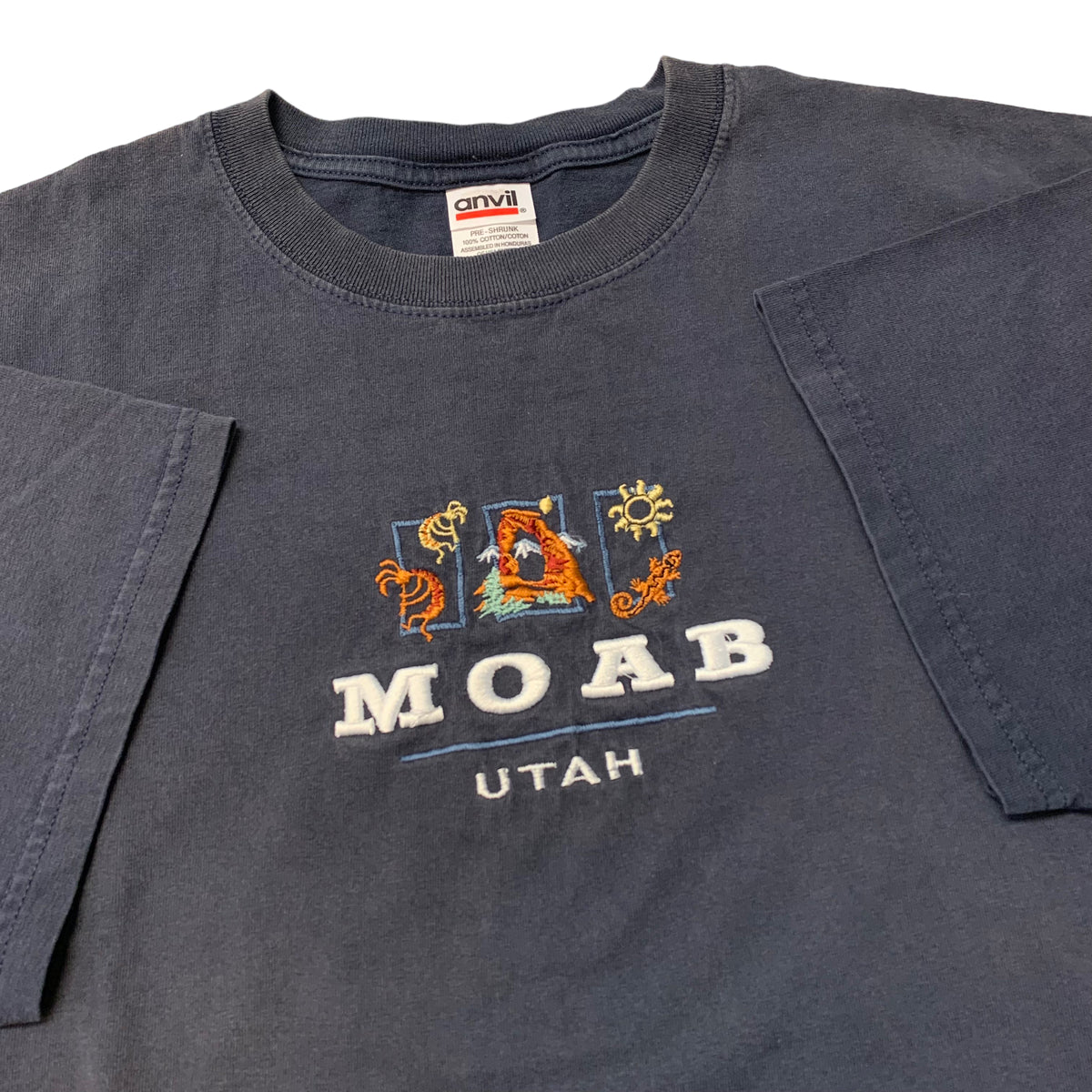 00’s Moab Utah Embroidered T-Shirt