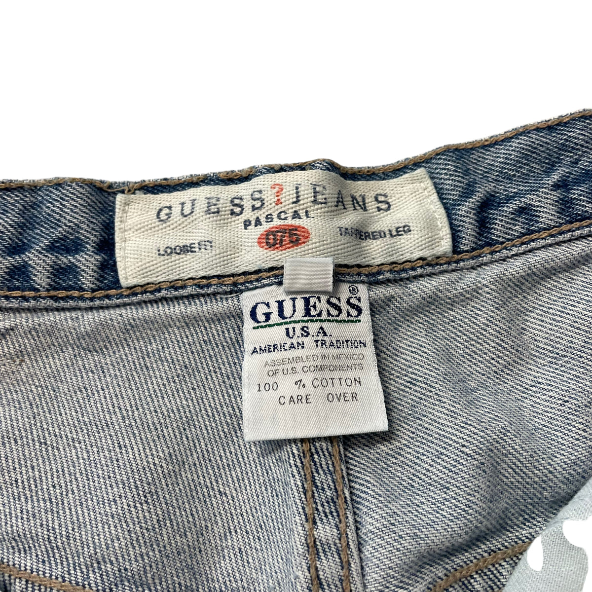 90’s Guess Loose fit Tapered Leg Jeans