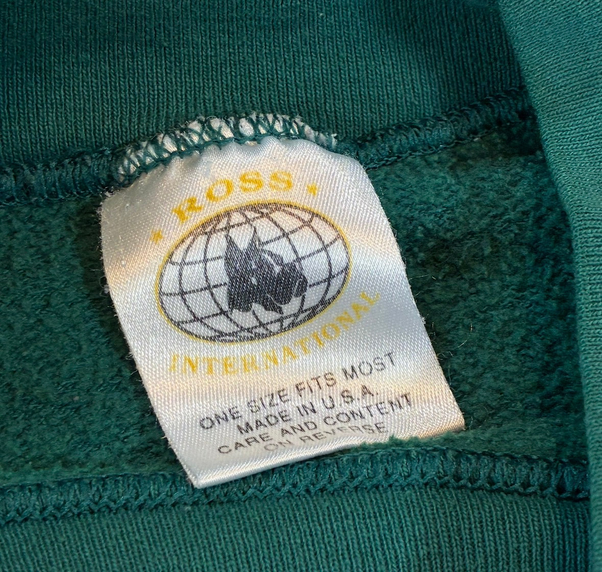 Australia crewneck size XL