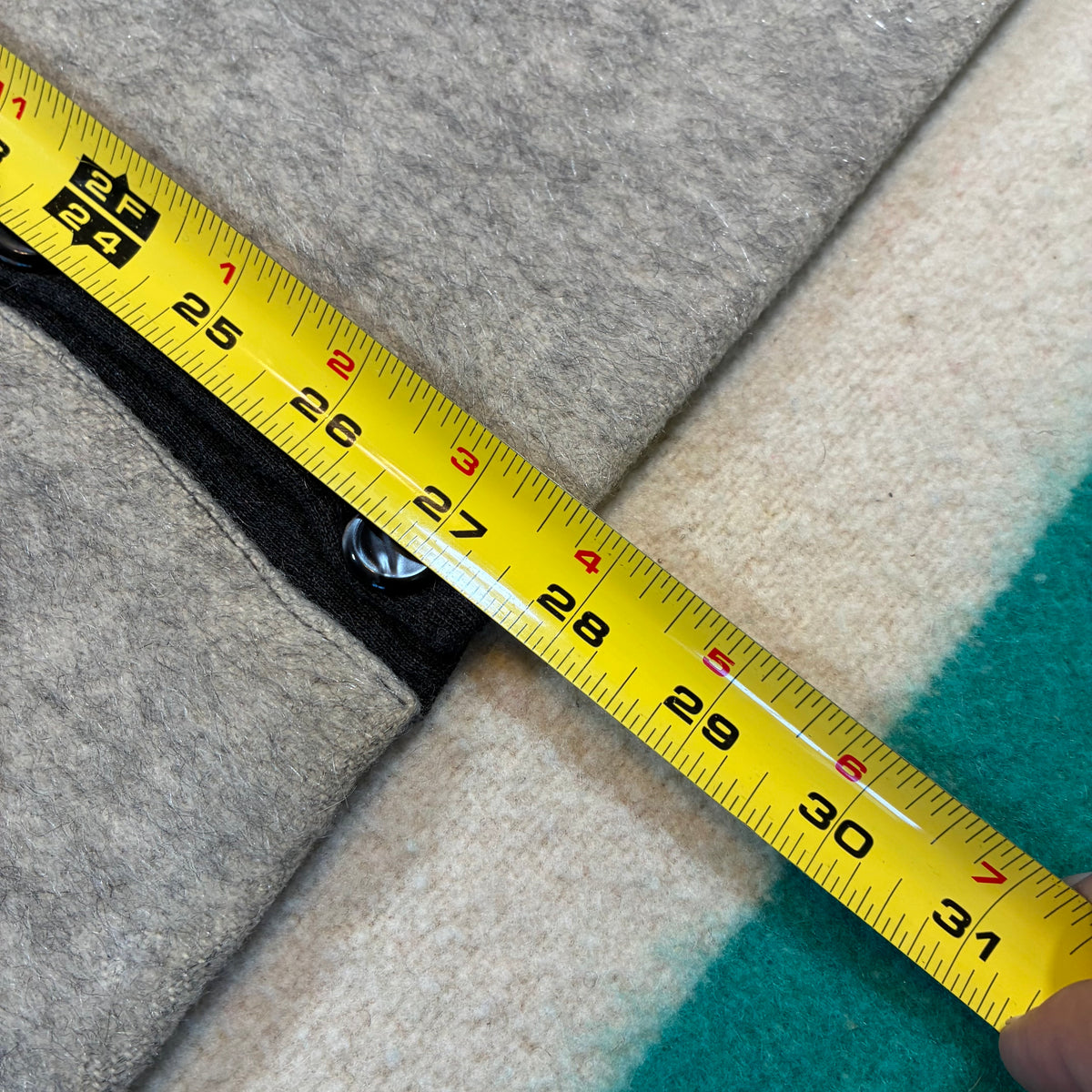 True Vintage 50’s/60’s 2 Tone Wool Blend Cardigan Large