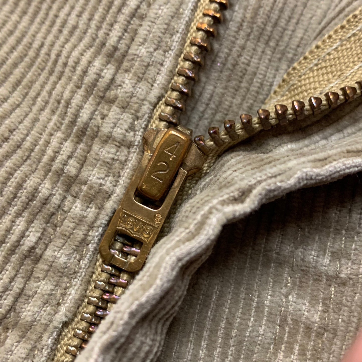 80’s Levi’s 517 Corduroy Pants