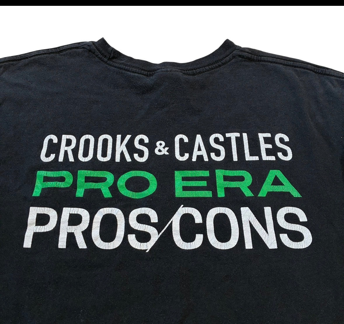Pro era Crooks & Castles t-shirt, size medium